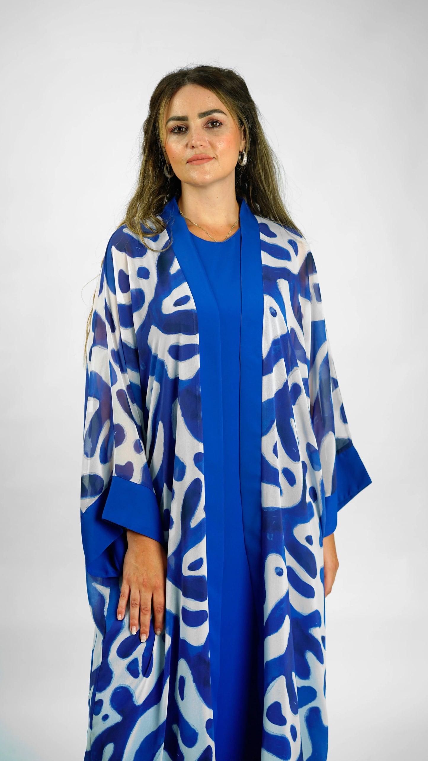 Ensemble Robe + Kimono : Élégance et Légèreté